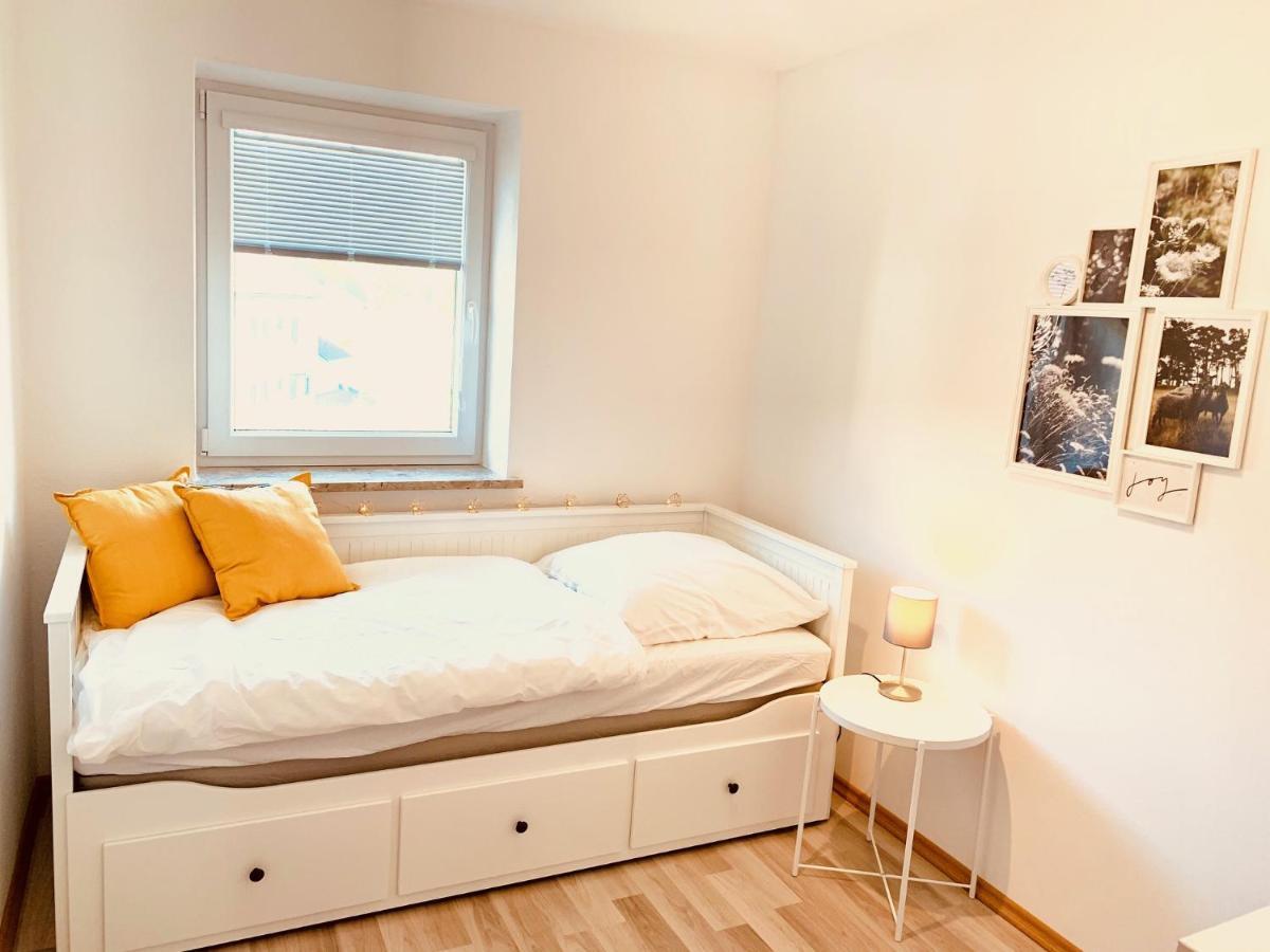 Moderne Ferienwohnung Mit Herrlicher Fernsicht تزفيسل المظهر الخارجي الصورة