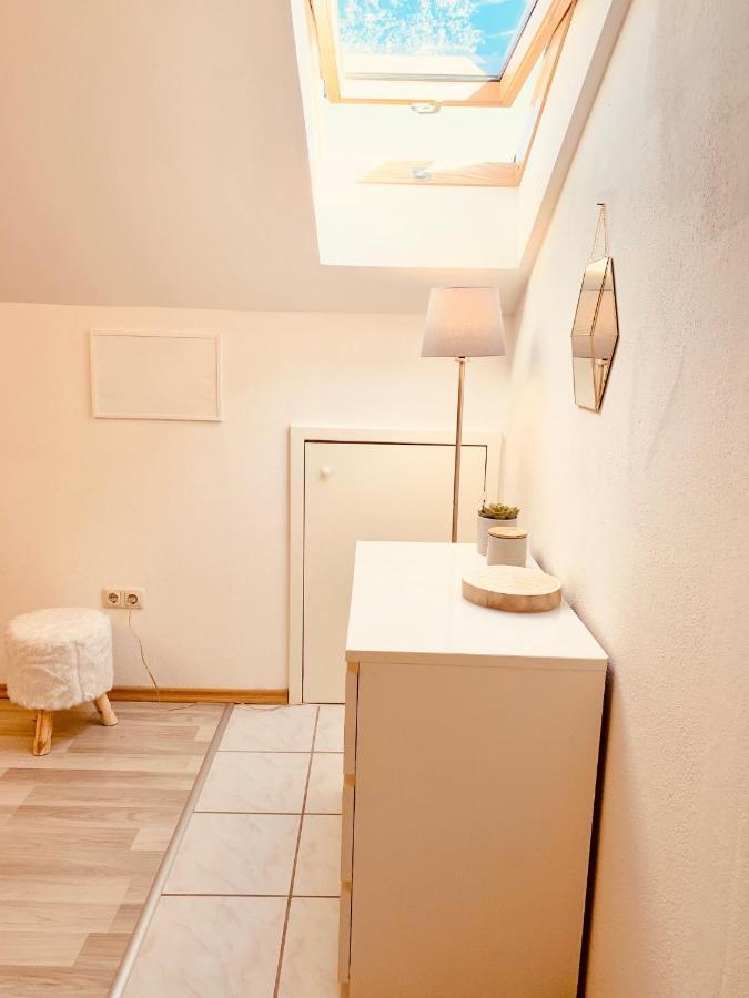 Moderne Ferienwohnung Mit Herrlicher Fernsicht تزفيسل المظهر الخارجي الصورة
