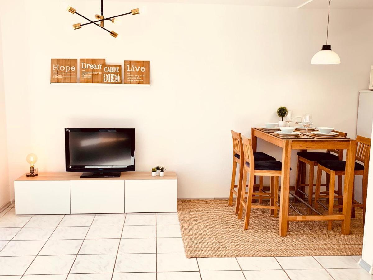 Moderne Ferienwohnung Mit Herrlicher Fernsicht تزفيسل المظهر الخارجي الصورة